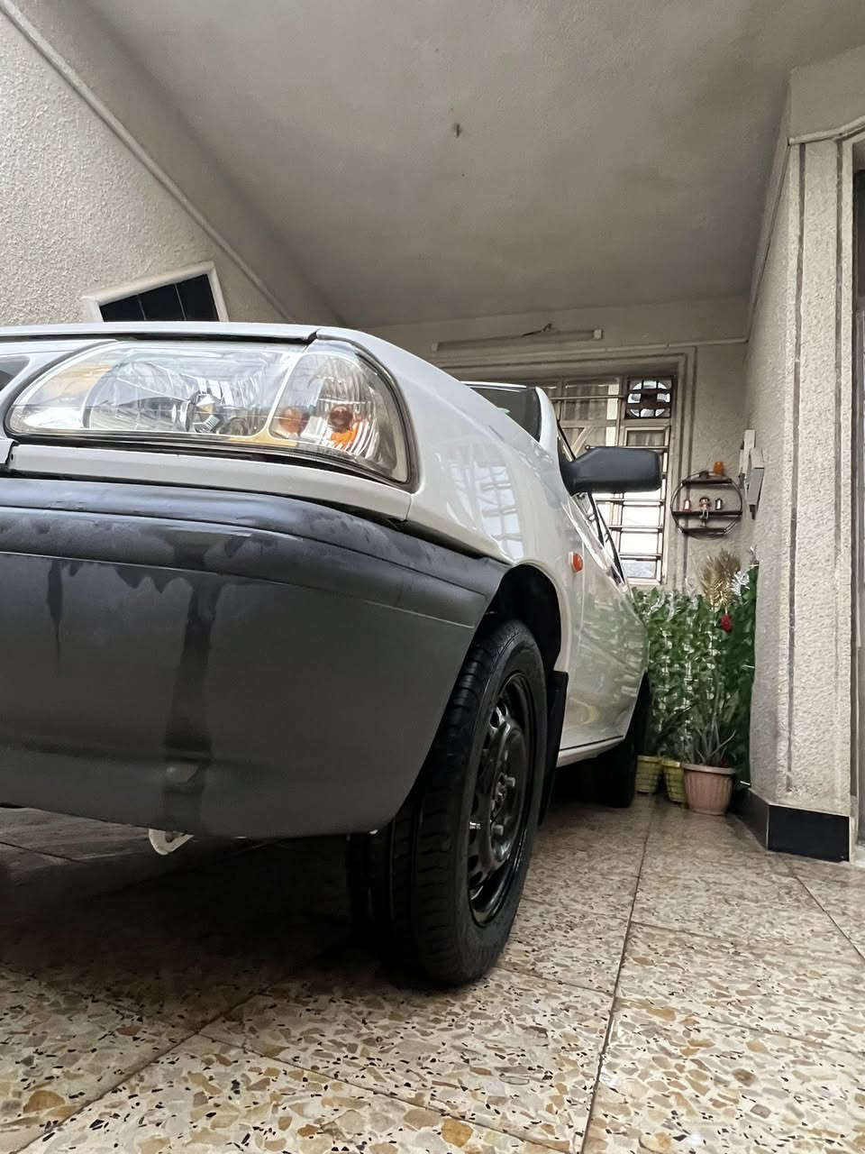 السلام عليكم الغوالي سايبا موديل 2024 ماشيه 69 الف كفاله عامه لا ضربه لا صبغ لا تبديل ولا بارد…مكينه وكير مكفوله كلج جديد. تخم تاير كوري اصلي اليوم شديته وصبغ وياله حراري.صدر امامي خلفي جديد ودرايم شفت جدد…والسياره باقي تفاصيلها خير من الله اي نقص مابيه جاهزه ع اخر حباية..حتى دهن اليوم بدلته وفلاتر ونضفت نوزلات وجويتر وبلكات. رقم بغداد نكليزي وهزه جديده وسنويه جديده تحويل ثاني يوم ابيع فقط تحويل مروري السعر (73) وبيه مجال للشراي مكاني الزعفرانيه *********** ابو مريم
