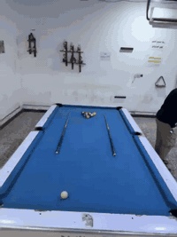 السلام عليكم للبيع ميز بليارد سوبر مستخدم نضيف
  المكان محافضه ميسان 
السعر خاص
***********
