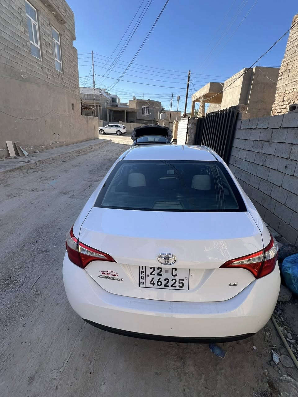 للبيع كورلا 2016 رقم اربيل شرط التحويل جاهزة هزة وسنوية ورقم كله جديد  وبيها سونار كما موضح بالصورة 
گير محرك صدر كهربائيات تدفئة تبريد غرفتها كلها حلوة ونضيفه نصبتها حلوة وجاهزة 
ومكانها سامراء 
سعر 117 وبيها مجال بسيط 
***********
