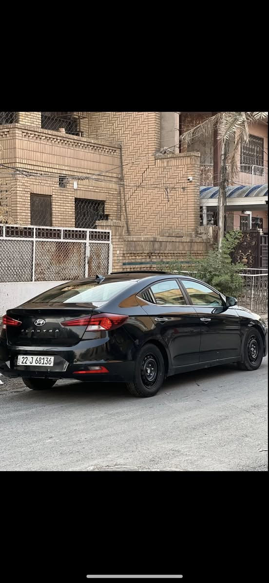 .السلام عليكم النترا ٢٠١٩ كندي بدون ضربه حادثهه سرقه بنيد وقبق جنطه وبيهه بلعراق طخه بلباب وصابغي سياره فول مواصفات فتحه بصمه رادار توقف ذاتي نقطه عمياء بلمري سياقه ذاتيه تحديد مسار اشاير بلمري كشن جلد بلادي تدفئه كشنات تدفئه استيرن مواصفات الفول معروفه سياره جديده مابيهه نقص كير تبريد كفاله مكينه مفتوحه صارلهه ٤ايام من مجفته تجفيت اصلي اكفلهه من تنقيص وتبخير وصوت ترايهه مال زيرو رقم اربيل الجديد باسمي تحويل ثاني يوم السعر ١٣٣ مجال بسيط الشراي يتصل ويأمر مكان السيارة الغزاليه 
*********** متواجد واتساب (صور حادث مابيهه)
