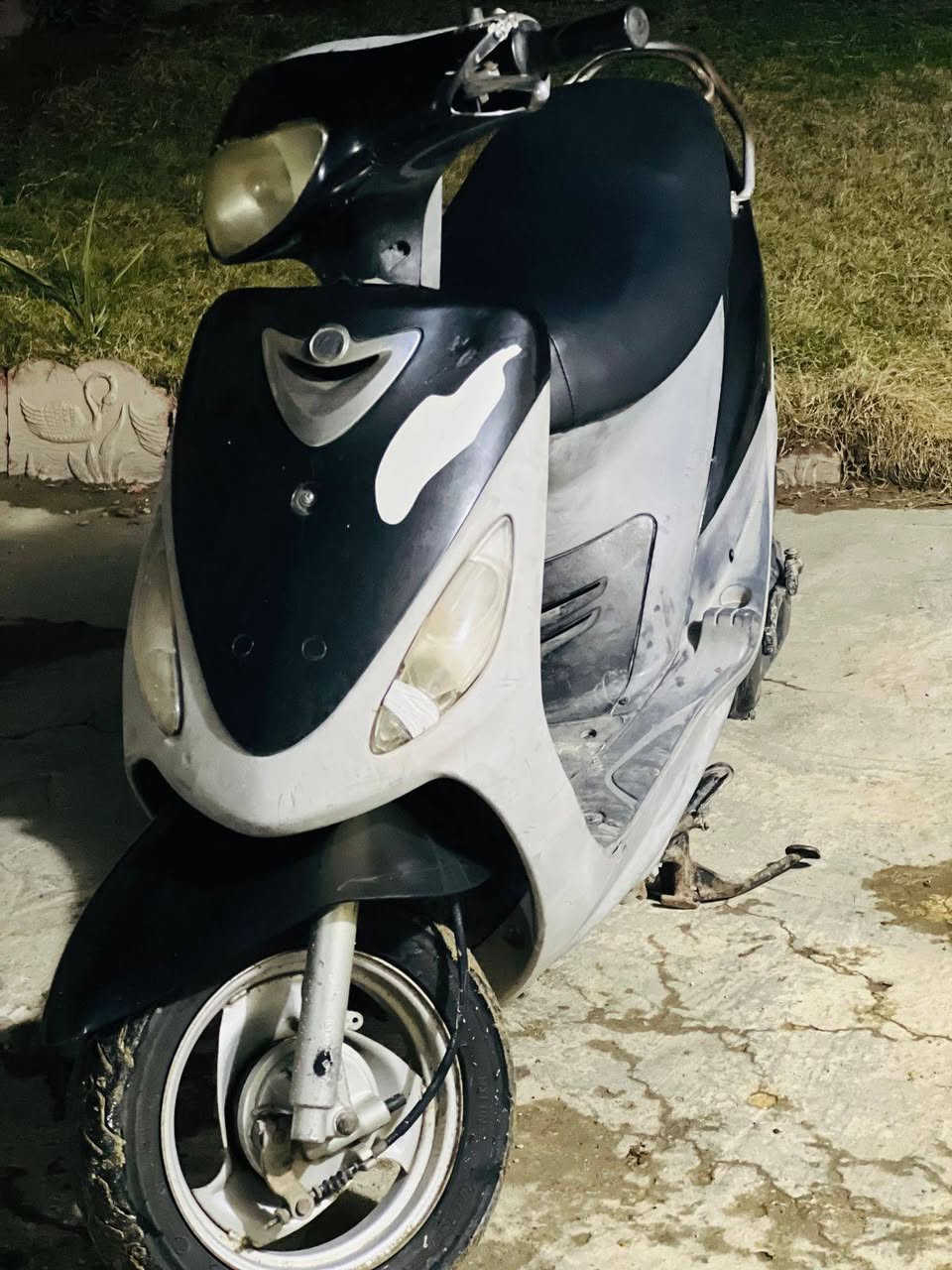 سلام عليكم دراجه ماكس منغولي جديده شوفت عينك كفر بلادي الدراجه مكينته ناعمه خير من الله السعر 500وبيهة مجال شي بسيط مكاني بغداد فلكه حي النصر *********** خاص مامتواجد بس واتساب وخط
