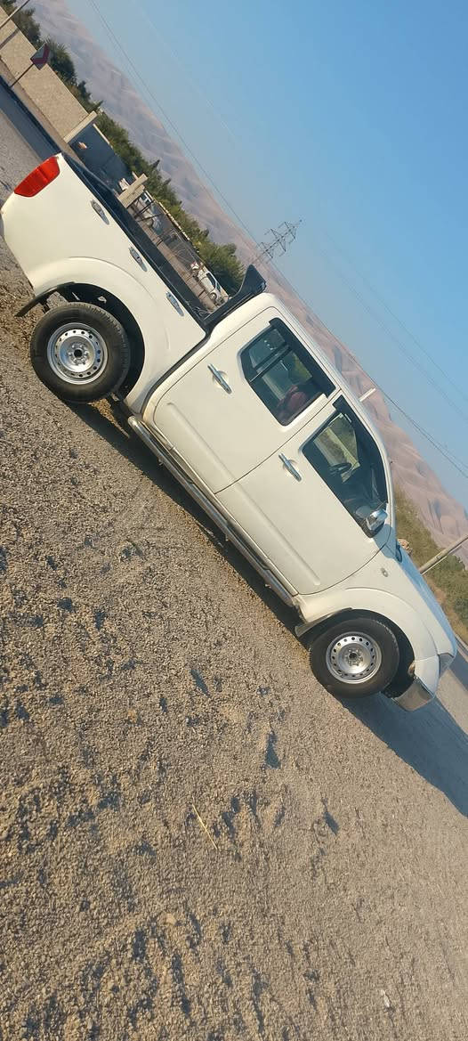 بؤفرؤشتن سيعرى قفلي 43كه لاته حويل نابي به ناوي كؤمبانياوه يه كيرومه كينه ي به ته يه كامل بؤياخه جوابي نامه ناده مه وه داواي ليبوردن ده كه م *********** السليمانية, العراق
