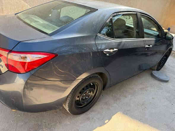 السلام عليكم
كورلا وارد امريكي  للبيع 
موديل ٢٠١٨
السياره  دعاميه اماميه ضرره وشويه بل بنيد 
سياره بدون ايرباك 
سعره ١٣٠وبي مجال 
موصفاته LE
داخله لونين
محرك كير شرط 
ماشيه ١٢٠الف
رادار تحديد مسار كله شغال
كروز سرعه 
رادار توقف 
تحكمات ستيرن
حجر بيئه بلادي 
تبريد ثلج 
صدر كله جديد
تخم تاير جديد 
رقم أربيل تحويل مباشر
مكاني الشعب بوب الشام 
***********
