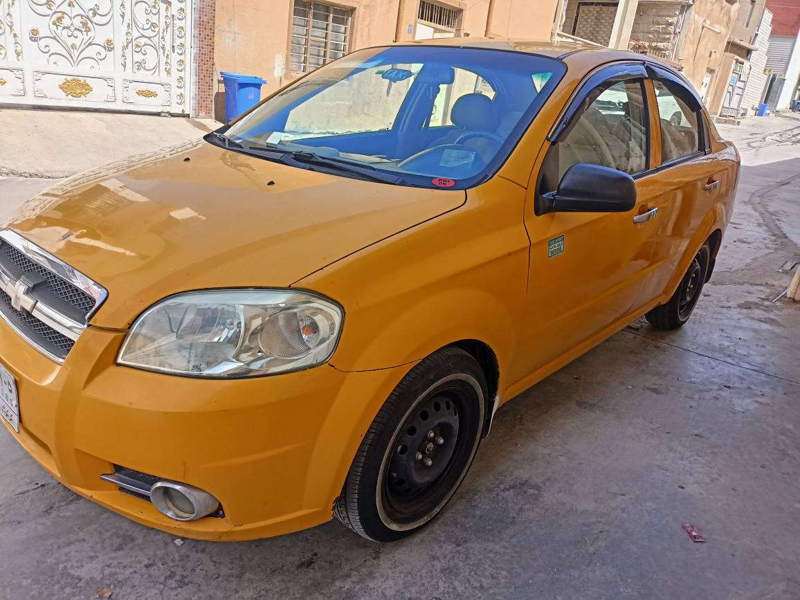 افيو موديل 2009
محرك كبس داخل اصفر 
جاملغ طرف سائق بدون دواخل بس
سنويه جديد مشروع وطني 
بطاقه بنزين موجود 
نقابه و غرامه صفر 
سياره مال بيت كلش نضيف كلشي جديد بي حته المحرك جديد شديته
شرط تحويل ثاني يوم
*********** شراي خابرني واتساب كركوك, العراق
