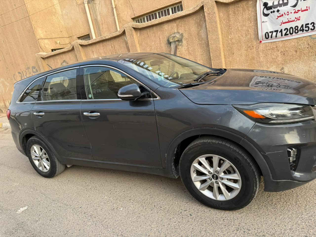 كيا سورينتو موديل 2020
وارد أمريكي
محرك 6 سلندر
7 ركاب
رقم كربلاء
سنوية وهزة جديدة
رقم جديد باسمي
تحويل ثاني يوم

المكان: كربلاء

السيارة جاهزة من كل شيء:
تبريد، تخم، تايرات
السيارة ما بيها أي نقص

الحادث:
جام لغ أيسر، والباب الخلفي
السيارة ما مبدّل بيها أي قطعة، فقط تصليح

السعر: 200$
بيه مجال بسيط

للتواصل على الرقم:
***********
