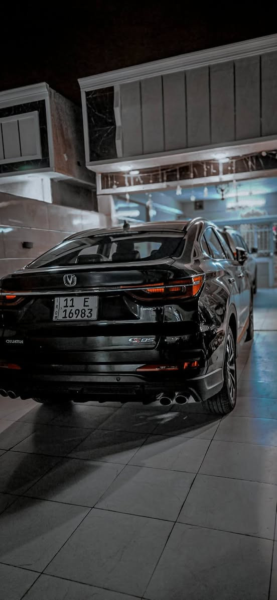 للبيع فقطط- شانجان CS85
موديل 2024 فول مواصفات
الصور هواي وتكدر تشوف السياره من كل جوانبها داخل وخارج

- رقم السيارة: بغداد
- الموديل: 2024
- المسافة المقطوعة: 26،000 كم فقط
- اللون: اسود
- الحالة: 
- الصيانة: جميع الصيانات الدورية داخل الوكالة الرسمية Changan البخيت 
- الفئة: فول أوبشن تشمل كل مواصفات الراحة والأمان والتكنولوجيا

- مواصفات السيارة (فول أوبشن):

 • شاشة لمس كبيرة + كاميرا 360 درجة
 • رادار أمامي + تنبيه مغادرة المسار
 • فتحة سقف بانوراما
 • تشغيل بصمة + تشغيل عن بعد
 • تبريد وتسخين مقاعد
 • نظام صوتي قوي
 • إضاءة LED أمامية وخلفية
 • حساسات أمامية وخلفية
 • كراسي جلد كهربائية
 • گير توبترونيك + نظام قيادة متعدد الأنماط
 • مكيف ثنائي المناطق
 • ويل 19 الأصلي
 • محرك 2.0 Turbo بقوة 233 حصان
 

 للاستفسار :
راسلني عالخاص أو اتصل على الرقم:***********
