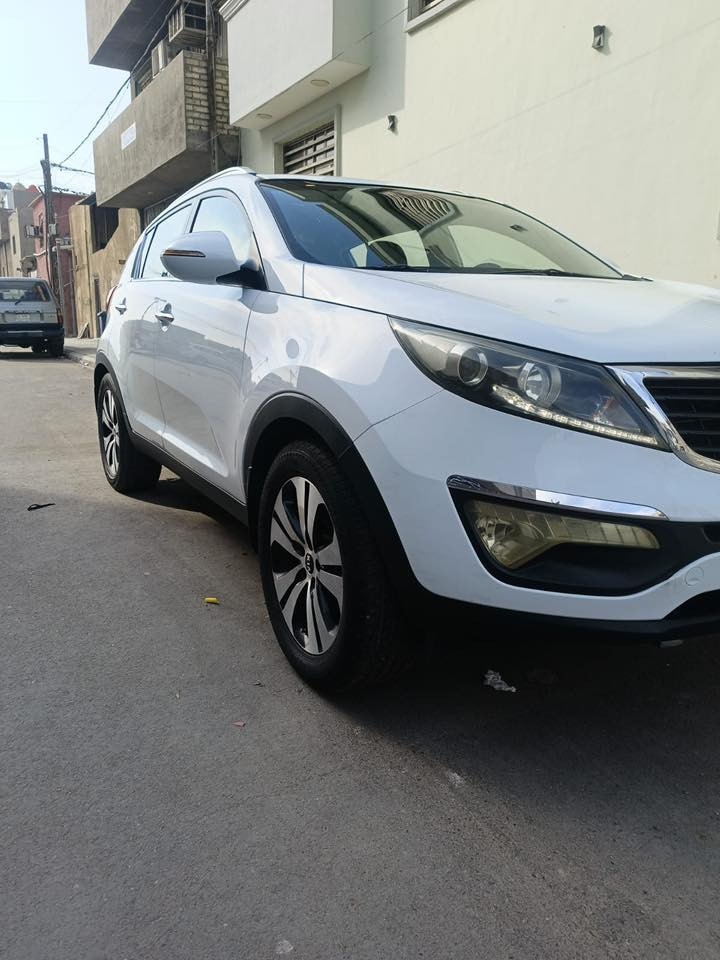 #KiaSportage_سبورتج 2013 خليجي 
🔥🔺🔺🔥
141,000 ماشية
محرك 2400
نص مواصفات 
سنوية 2028 بأسمي 
كير محرك مكفول لافتح ولاتنقيص 
بدون ضرر ولاصبغ ولا بارد حتى الدعاميات مكفولات 
مكانها🔺 بغداد حي جميلة 📍

الاتصال 🔺☎️
***********

ادخل للبيج بي سيارات معروضه 

🟥سعر ✍️👈🔥في التعليق يتم الرد فورا🔥🫡

🟥سعر $ ✍️👈🔥 لە کۆمێنت بنوسە یەکسەر وەڵام 
دەدەیتەوە🫡
———————————
بيع السيارات :: CARS#
👆👆👆👆
لعرض. سيارتك على الصفحه مراسلتنا واتساب

#للبيع - #سيارات - #معارض  - #معرض - #سياره
