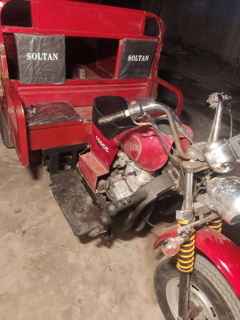 سلام عليكم ستوته للبيع مديل 16 شاصي محرك مكفول دبلات تاير ويل جدد سعرهه واحد 650 وكيلهه شارع بغداد ابو طيبه ***********
