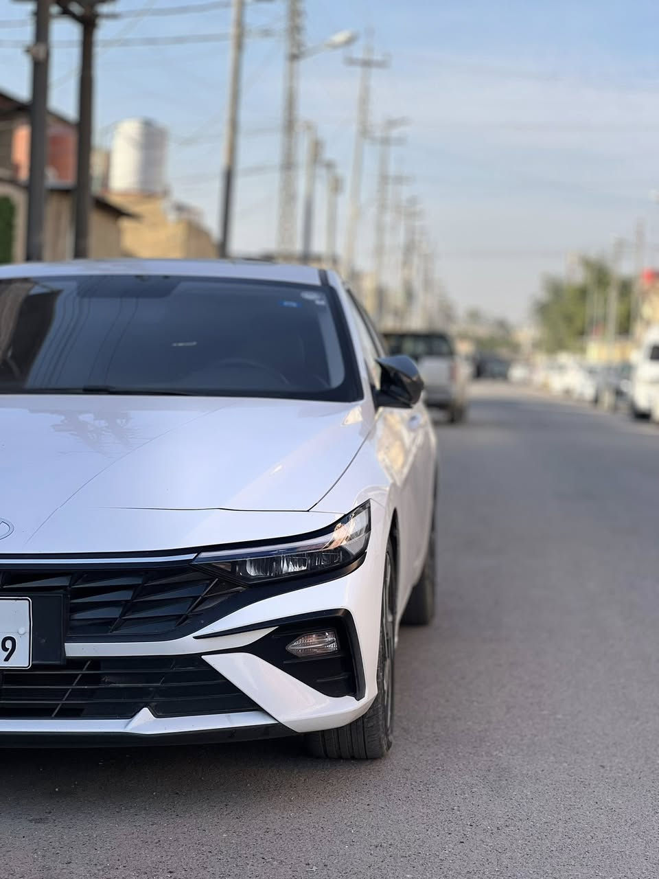 النترا 2025 وارد الصين
المواصفات:

• سلايد
• بصمة أبواب + بصمة تشغيل
• ويل كب 17
• إشارات بالمرايا
LED لايت •
• خمس اشمان كرومي
• شاشة نيفكيشن
.كاميرا
• مرايا شفط
• لايت 3 عدسات زينون
• كشنات جلد
• هند بريك بصمة
• كير ديجتال طيارة
• تبريد خلفي
• تحكم ستيرن جهتين + كروز كنترول
• ماتور لايت + كيلو متر ديجتال
كير 8 سرعات
دواخل اسود 
سيارة نضيفة كلش
بيها صبغ بالجنطة (صندوك)
مكاني بالبصرة الاصمعي الجديد
السعر 145 
رقم ***********
