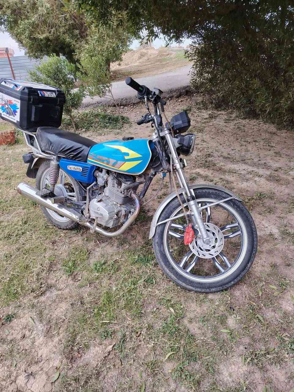 ايراني ٢٣  سعر ٥٥٠  وبيهه مجال  بيهه نواقص بسيطه تنزل من سعرهه


**إذا كنت صاحب هذا الإعلان وتريد حذفه لأي سبب، رجاءا أرسل رسالة إلى الدعم الفني**