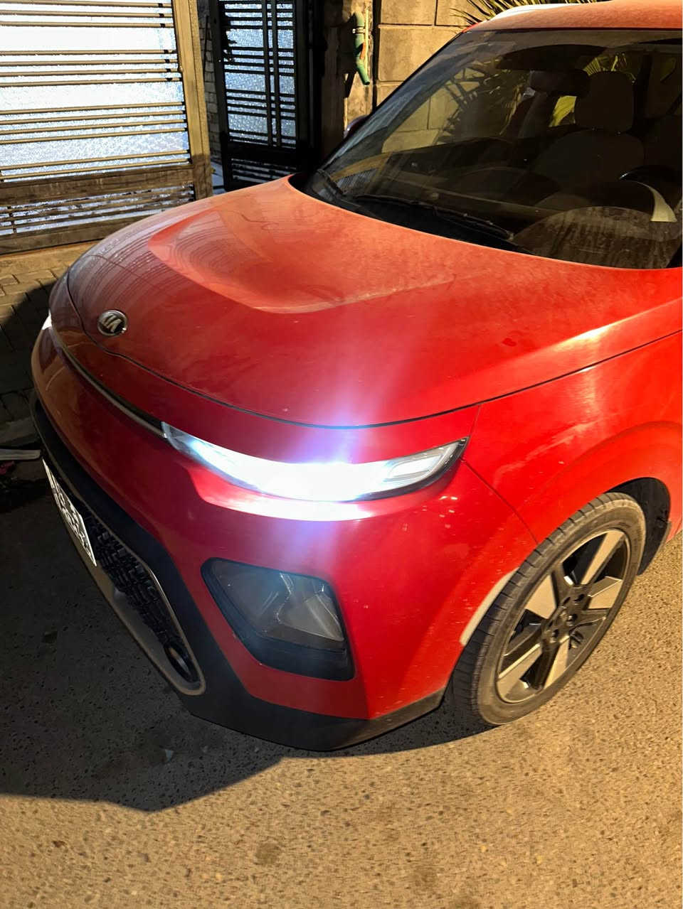 السلام عليكم صول 2020 لون احمر سياره خليجي ( الشركه الدوليه ) كفاله عامه فقط بيها بالباب طخه موضحه بالصور السياره نضيفه كلش للعلم السياره انظف من الصور لان ما مغسوله ماشيه 53000 العنوان البصره حي المهندسين 
السعر 165
الرقم *********** البصرة, العراق
