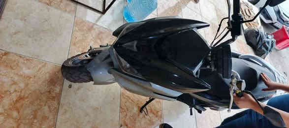 للبيع #ماتور.... اوتوماتيك  / تايواني 2024 SAS
 محرك 150 
نضافة 85% 
مستعمل بس للطلعات وليس شغل  أو للدلفري  
كلشي شغال اضرب مرش وامشي 
بيها مكان شحن USB 
Dj  للاغاني بلوتوث 

السعر : 650 $.... وبيها مجال 

للتواصل عالرقم : ***********
اتصال & واتس أربيل
