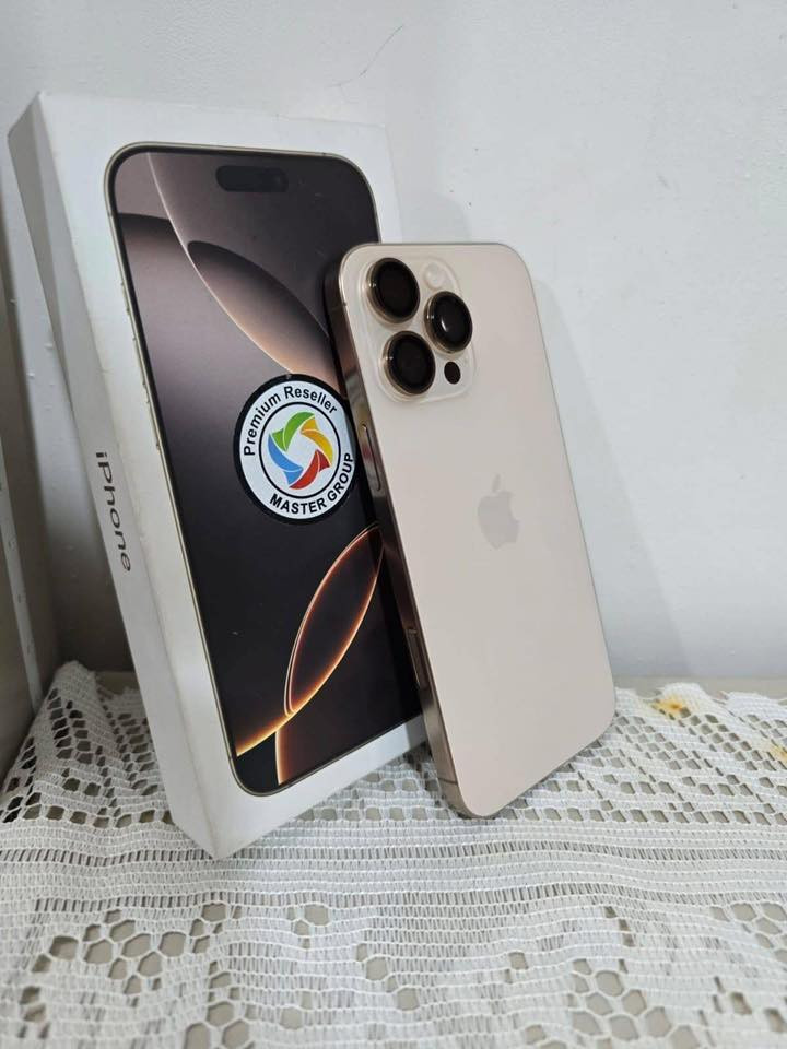 16 PRO MAX 
شرق اوسط وتر بروڤ ما مفتوح 
 256
بطارية 92
نضافة 100%
التواصل  اتصل :***********
واتساب :***********
العنوان :بغداد
