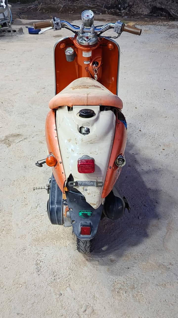 سلام عليكم دراجه عبد الحليم للبيع كلشي شغال لايت اشاير مكاني كربلاء الحسينيه قرب مدينة سيد الاوصياء 

 السعر 325 وبيه مجال

الاستفسار ***********
