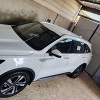 سورنتو ٢٠٢١ ام الضمان ماشيه ٥٠ الف فقط سياره مال بيت فول ٦ سلندر ٧ راك...