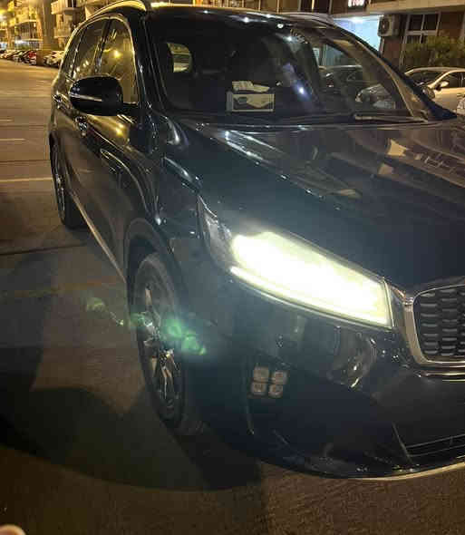 سورنتو موديل2020
( خـليـجـي )   بغداد الون نيلي جديده كل نقص مابيها 

مواصفات فول بدون بانورامه 
1السونار مرفق مع الصور بيها صبغ بدون دواخل 

2بصمه 

3باب خلفي كهرباء  

4نضام بريك ابي اس 

5لدات اماميه خلفيه

6لايت زنون

7سبع كامرات محيطيه 360

8اصليه دواره حساس امامي خلفي اصلي

9كشنات كهربائي  2

10قطع تبريد 

11لد امامي بكلايت لد

12شاشه كار بلي اصلي 

13كروس سرعه

14تحكمات ستيرن

15اريل انفكيشن

16سبعه راكب

17ويل كب نيكل

18بصمه تشغيل وابواب 6

 سلندر  3500مامفتوح بلادي

19 8كير مامفتوح بلادي   

ترحيب  

20كامره دوارة      

21مري شفط    اشاره بالمري 

22برادات بلاديه 

23شاشه كبيرة 

24فول تحكم استرن 

اربع انظمه قياده  Sport  eco cimfort   smart 

25كشافات ضباب
 ***********

السعر170ورقه مكاني بغداد
