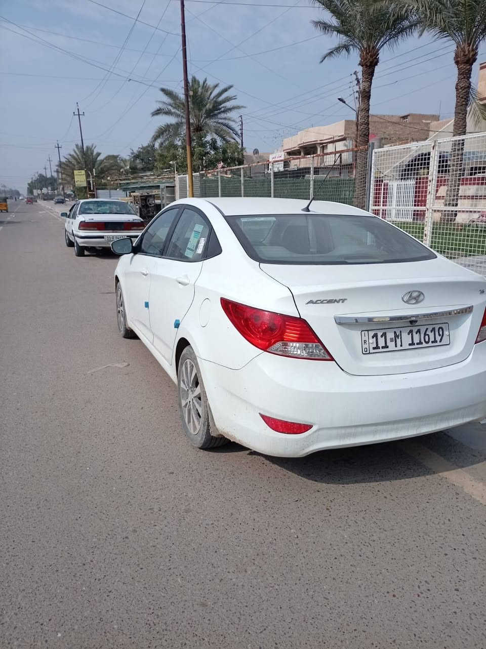 سلام عليكم للبيع سيارة مكان سياره غزاليه اكسنت 15 خليجي فتحه بالقماره  مكفوله سياره بس دعاميات صبغ لاثر شخوط فقط مثل ماموضح بالسونار حلوه سياره بالعافيه ع ياخذه ... ***********
