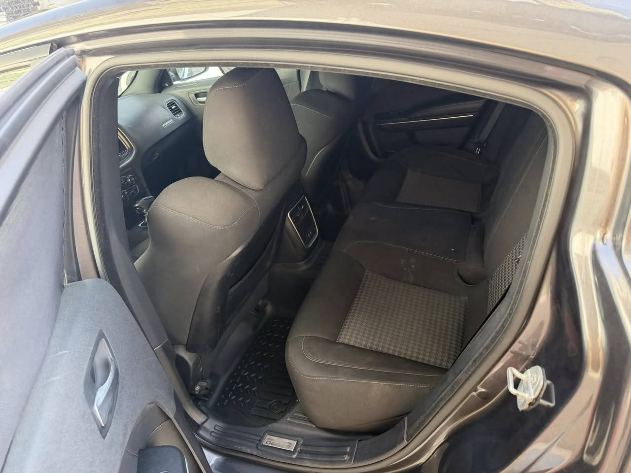 جارجر 2021-------***********
----السعر 240$---Rt-8سالندر
حادث جاملغ خلفي او باب ايرباك برده فقط
كشنات حضن
شاشه جبيره 
 بالجامه هيتر
بجم كبس لافتح ولا اي شي مكاني بغداد
