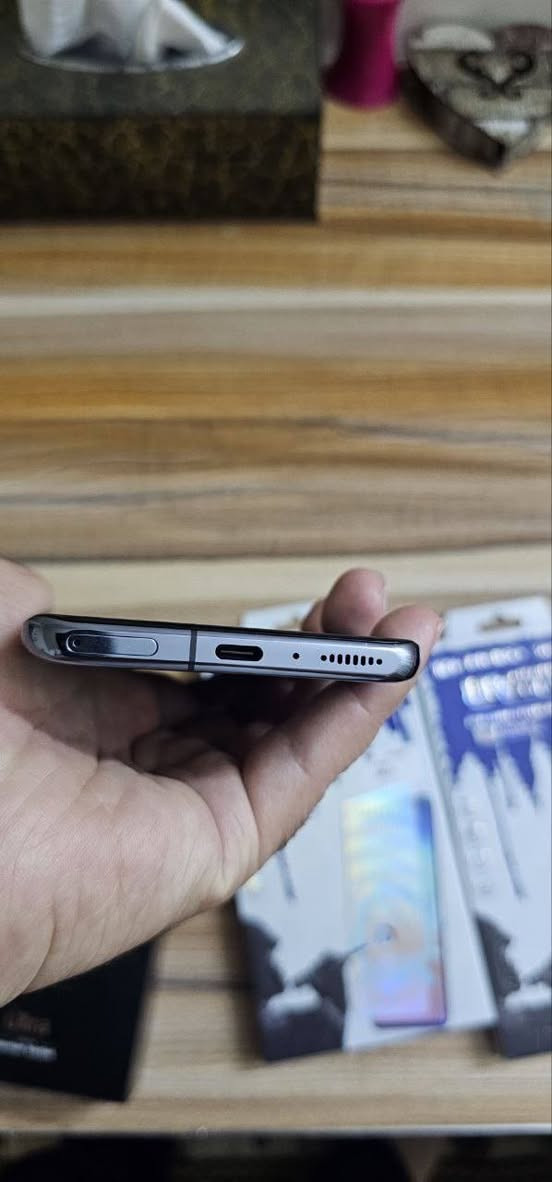 السلام عليكم جهاز للبيع
Xiaomi Mi 11 Ultra 
512 ذاكرة
Qualcomm Snapdragon 888 5G معالج
120hz   6.81حجم


**إذا كنت صاحب هذا الإعلان وتريد حذفه لأي سبب، رجاءا أرسل رسالة إلى الدعم الفني**