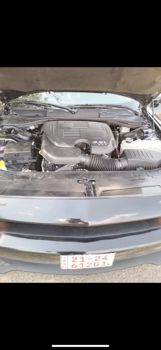 چالنجر GT للبيع مكانها كركوك
موديل ٢٢ 

الممشى ٢٥ الف ميل 

مواصفات GT 

حادث امريكا تبديل جاملغ و بونيد بدون شواصي و دواخل 

بيها تعديل pdr بجاملغ عكس السايق الخلفي 

وتعديل pdr بين جاملغ عكس السايق الأمامي والباب 
السعر ٢٢٠ 

صور الحادث على الخاص


**إذا كنت صاحب هذا الإعلان وتريد حذفه لأي سبب، رجاءا أرسل رسالة إلى الدعم الفني**