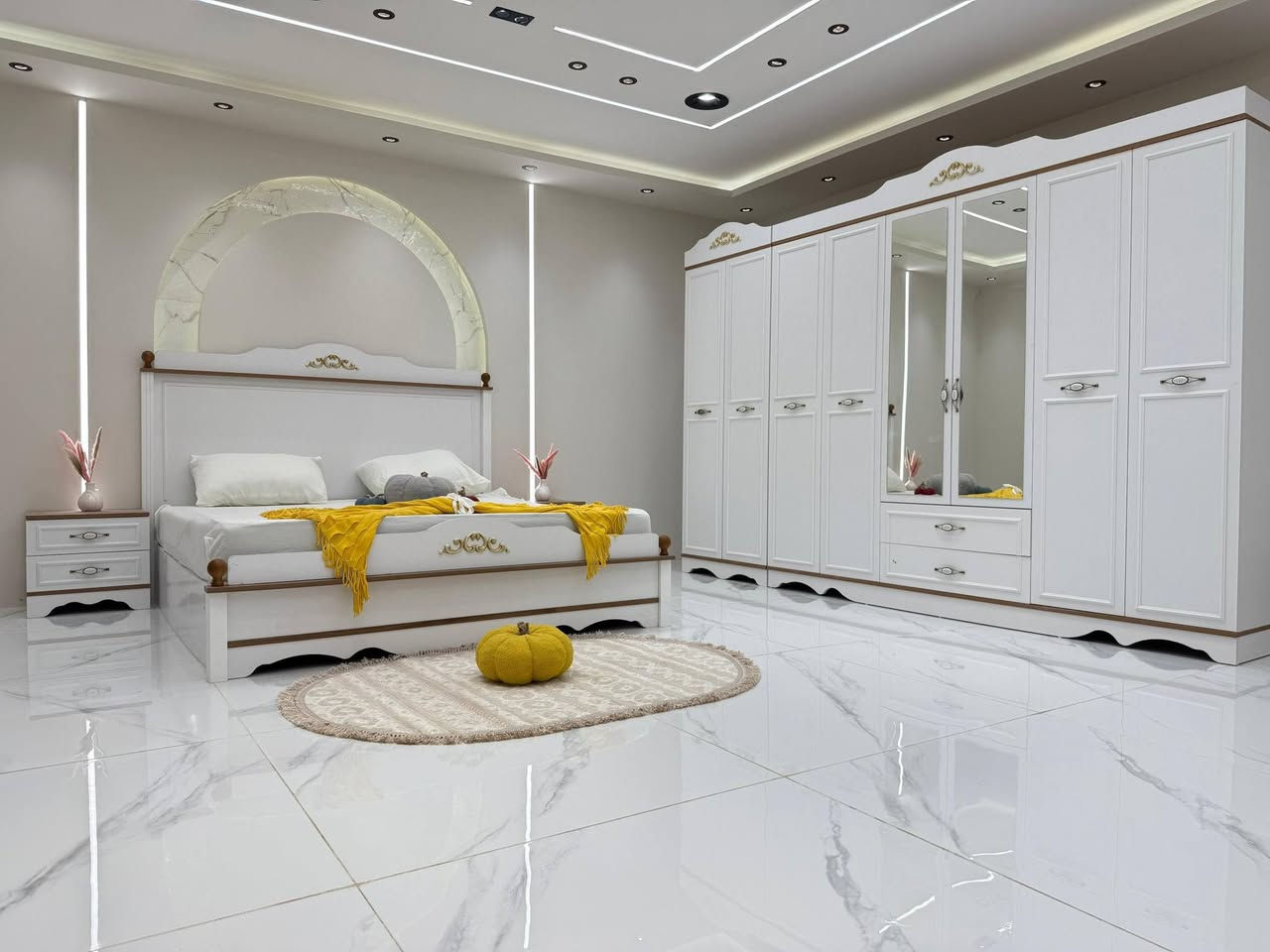 يعلن. معرض رويال للغرف التركيه عن 

توفر غرف نوم  بكافه الاحجام والاشكال 

     
نقدا وبتقسييييييط 📣  عن طريق ماستر كارد الرافدين مقدمه او بدون 
   
صيانه مجانية سنه🎉

نقدا وبتقسييييييط💲

نقدم لكم تجربة البيت الأروع ومنزل الاحلام

• صنعت لتلبية جميع أحتياجاتكم متوفر الان موديل صناعه تركيا فاخره جدا 
• 

• النقل والشد مجاني داخل الحله 🚛🚚

للأستفسار يرجى مراسلة الصفحة او الأتصال على الأرقام التالية :

***********

***********
