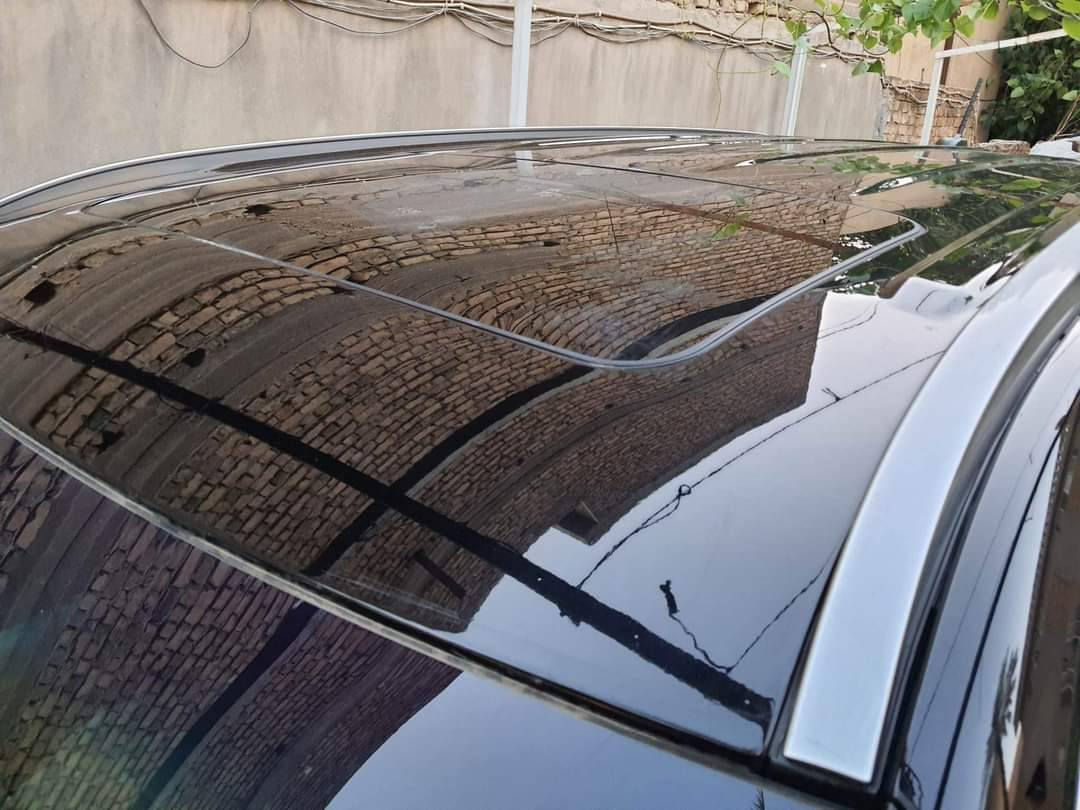 بلاسايد موديل 2020 رقم اربيل باسمي السنوية 
وراد أمريكي حادثها جدااا بسيط نص من الجاملغ الايسر الخلفي فقط ومصلح نفسه بدون تبديل .. 
اللون اسود 
فتحة سقف
محرك 3800 
مكان السيارة بغداد الكرادة داخل 
السعر 270 $ 
للتواصل ***********
