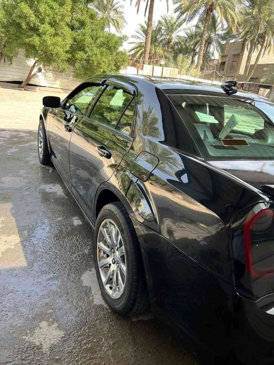 سلام عليكم اوباما كرايسلر c300 للبيع فقط
2016 أصل فئة (S) مكينة 3600 ماشيه
129 حقيقي رقم بغداد انكليزي سنوية
بأسمي فول مواصفات 1/1 بصمه بنوراما كير ماوس علامة ترحيب تشغيل عن بعد شاشة داخل جلد كراسي كهرباء الفول معروف هواي مواصفات واردهه جاملغات او بنيد تبديل سرقه بدون حادث شاصي دواخل ايرباكات مكينة كير مكفولات صور السونار بالمنشور عارضهه ب183 الشراي يتصل او 
مكان السياره حله مركز المدينة ***********
