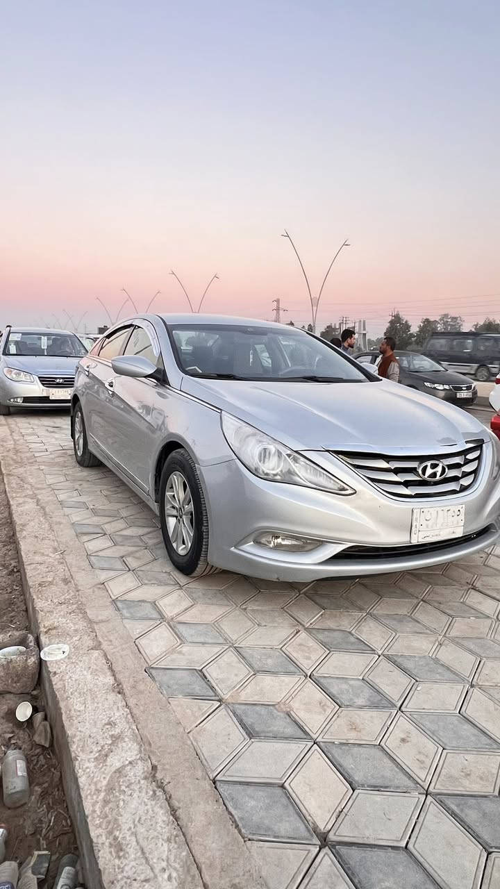 السلام عليكم سوناتا ٢٠١٣ وارد ضرر جاملغ وبنيد مكينه ٢٤٠٠ رقم بغداد سياره جديده جدا وأحلى من الصور سعرها ١٠٥ بيع او مراوس
***********
موجوده بديالى
