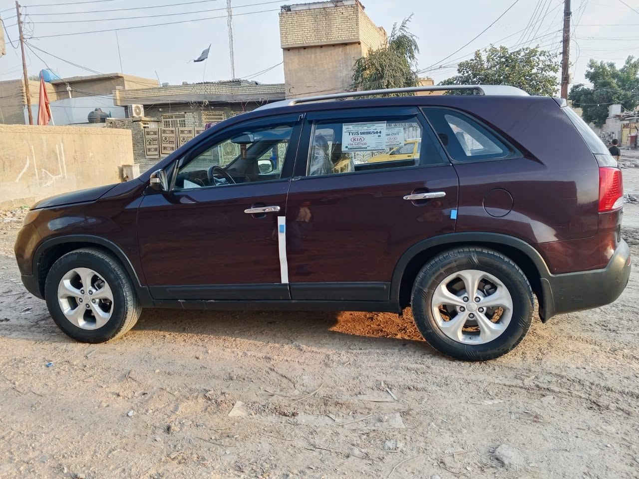 سلام عليكم سورنتو ٢٠١٢ وارد أمريكي نقص بس غاز بسمي بغداد قرب بسمايه سعر ١١٥ وبيه مجال ***********
