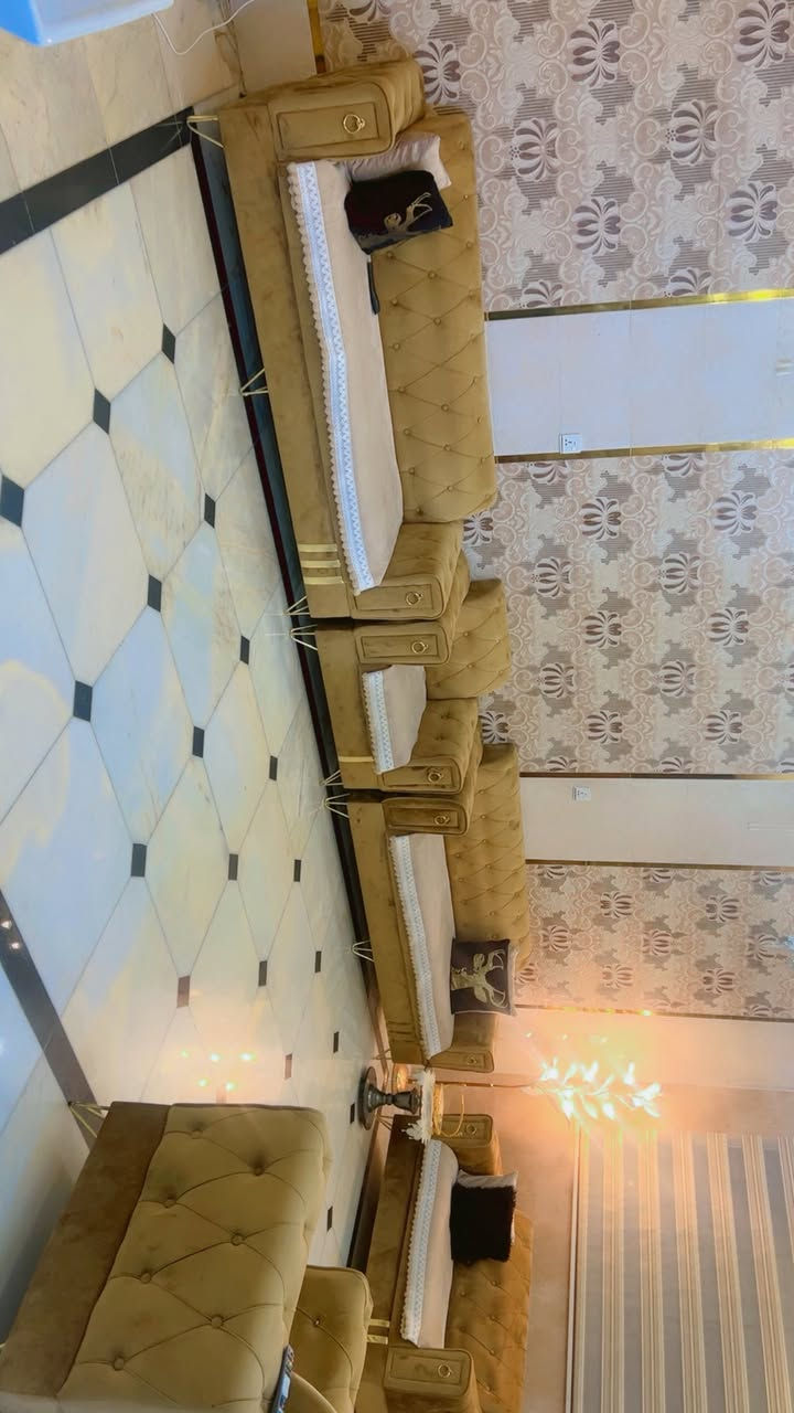 سلام عليكم تخم للبيع مستعمل قليل اخو الجديد. خشب عراقي قوي كلش بتصميم حديث السعر 500


**إذا كنت صاحب هذا الإعلان وتريد حذفه لأي سبب، رجاءا أرسل رسالة إلى الدعم الفني**