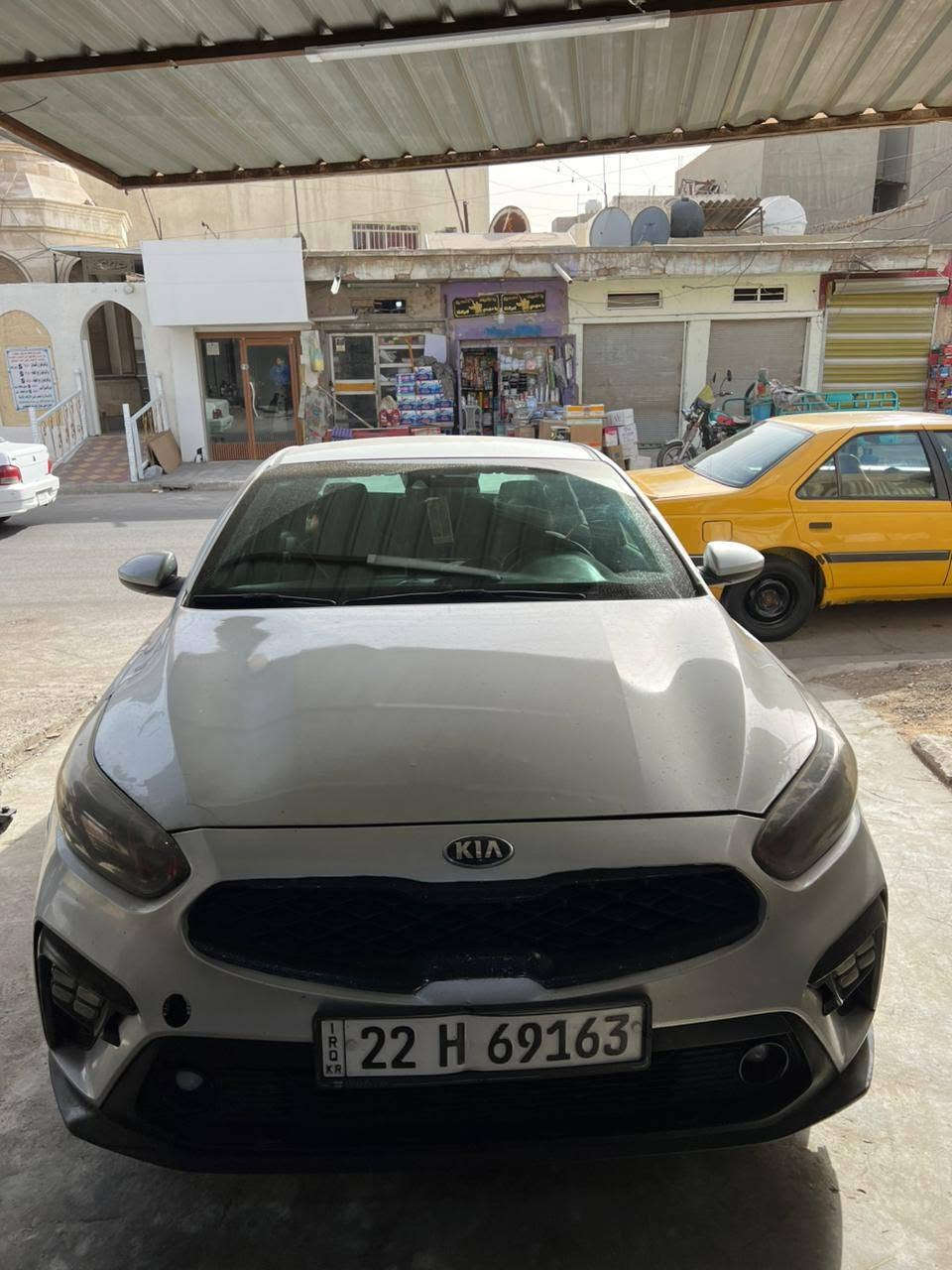 كيا فورتي 2019 رقم شمالي سياره حلوه ناشر سونار بيها قطع صبغ بدون دواخل سعرها مناسب ماشيه 100 مكاني بغداد الكرخ للاستفسار الاتصال على الرقم
*********** سياره نظيفه وممتعوبه بغداد, العراق
