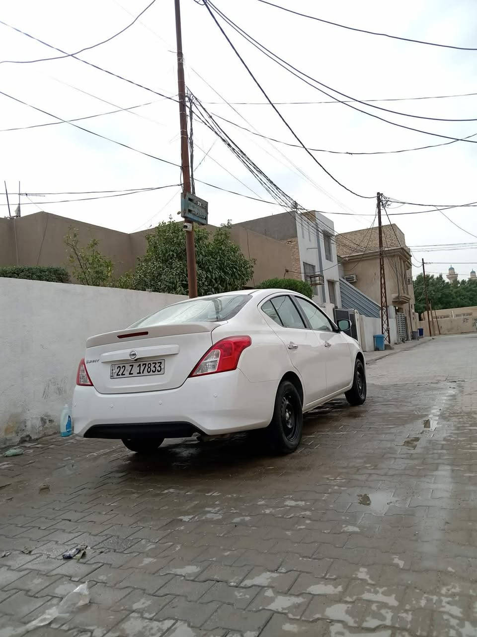 سلام عليكم نيسان مصري 2025 مكفوله ماشيه 12 الف السعر 127 وبيه مجال بسيط *********** فقط وتساب والسياره بسمي
