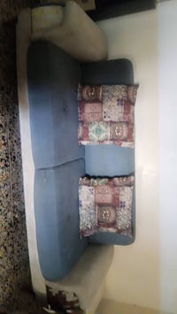 قنفتين للبيع تركي تنفتح سرير ويوجد مخزن داخلها   بغداد الاتصال 0772226...