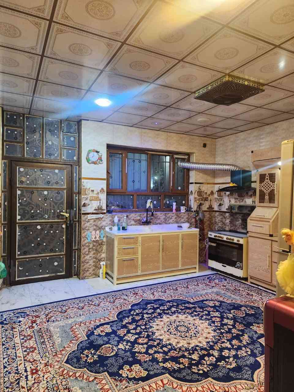 سلام عليكم
بيت للبيع في الرمادي/قادسيه الاولى قرب روضة التاميم
205م
شارع 10 
بناء 2009 وترميم قبل سنتين 
السعر 130 
للتواصل ***********
