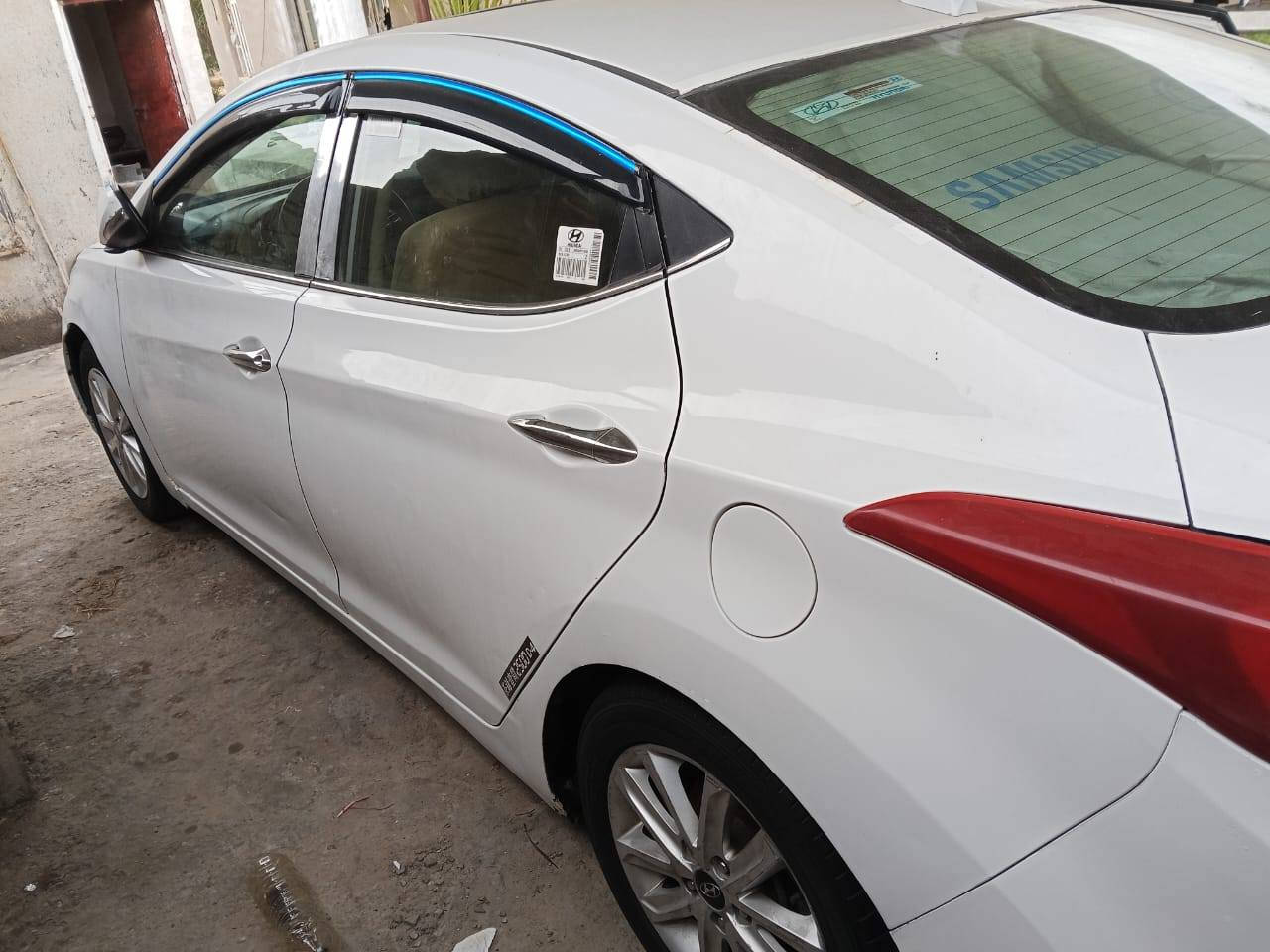 السلام عليكم
السلام عليكم سياره النترا 2015

خليجي بيها جاملخ امامي مبدل جهة السايق

بيها رش تجميلي الشراي يتصل أو بالخدم
السيارة بسمي تحويل ثاني يوم رقم دولي
السعر خاص

***********
