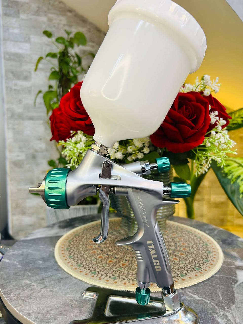 🎨🔫  مسدسات صبغ السيارات – ماركات عالمية راقية✨
نوفرلك أفضل بنادق  الصبغ الأصلية بجودة عالية ودقة رش ممتازة. جملة و مفرد ⚡
✔️ توزيع لون متناسق
✔️ توفير الاصباغ والكليرات 
✔️ تحكم عالي بالرش
✔️ مناسبة للورَش والمحترفين
متوفر لدينا أشهر الماركات العالمية مثل:
Onyx ✓ 🇩🇪
Lion✓ 🇺🇸
ANEST Itlaco 🇯🇵
الجودة تبدأ من الأداة الصح 👌
📞 للحجز والاستفسار تواصل ويانه الآن . يوجد توصيل الئ كافة محافظات العراق 
علي رويال : ***********
***********
