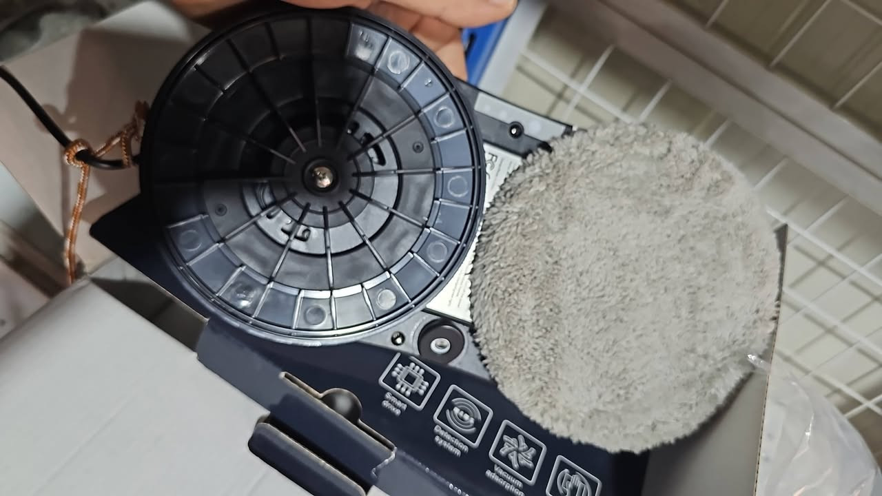 وت تنظيف جام وبيه مرشات ريمونت تحكم عن بعد 
السعر 50 الف واتساب ***********
