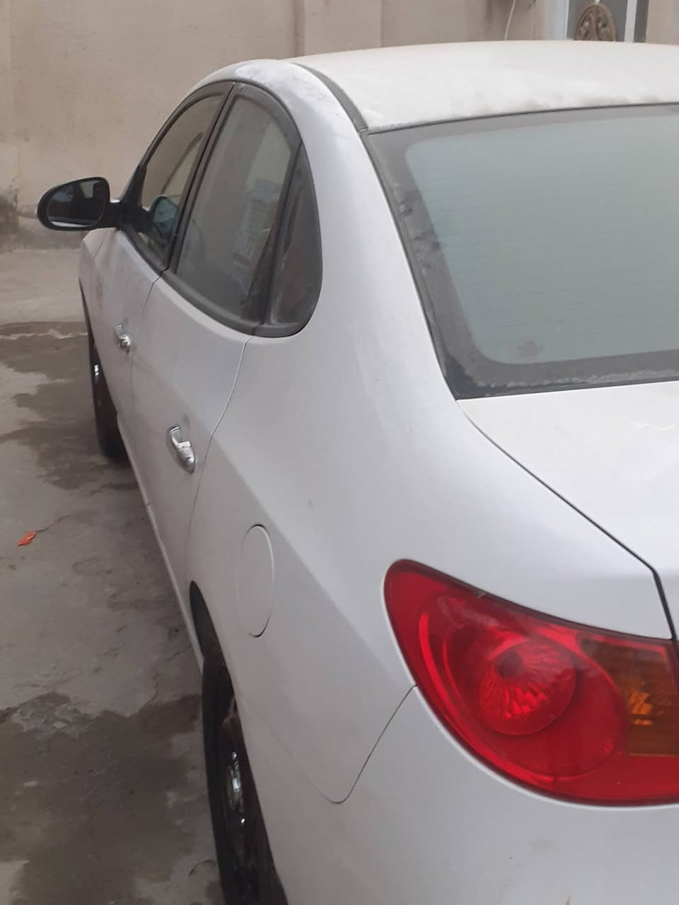 السلام عليكم 
النتر موديل 11خليجي مكفول  من صبغ وتبديل  ماعدا بارد باب خلفي محرك 1600دكشن عالي المرغوب رقم اربيل باسمي سنويه وهزه جديده سنويه ل30 محرك وكير خير من الله تبريد شغال تخم تاير جديد وباتري جديد سياره ماعايزه شي مكاني بابل 
***********
