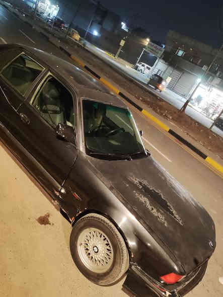سلام عليكم bmw موديل 92 730 مشدود عليه كير ومحرك 35 6 سلندر
صدر امامي وخلفي جديد 

باتري جديد 

تخم تاير جديد 

ويل خليه 

المحرك صار اسبوعين مسويله ادامه  

كير جديد 

تبريد شغال بس نقصه مروحه 

سلايد شغال بس يحتاج ادامه 
سيارة بسمي تحويل شوكت متريد 
رقم بغداد مشروع وطني 
مكانه بغداد حي البساتين 

السياره تحتاج ترتيب والسعر 35وبيهه مجال للطيبين  للاستفسار ***********
