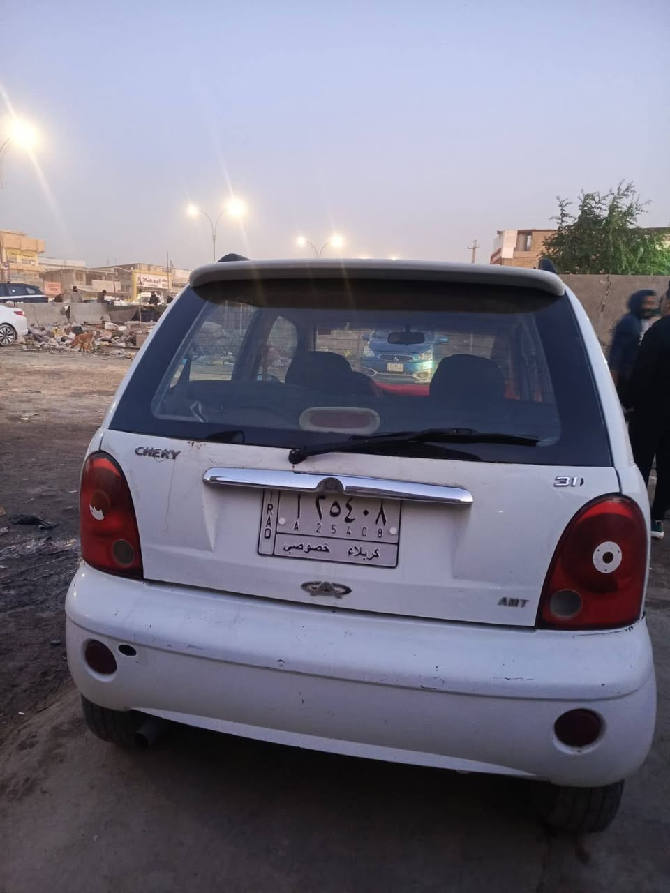 سلام عليكم كيو كيو 2009كير محرك حداديه جديد سياره ستعمال شخصي اوتو ماتيك  مابيهه صبغ ولا ضربه سياره نضيفه حيل مكان السياره حله رقم الهاتف *********** واتساب متواجد
