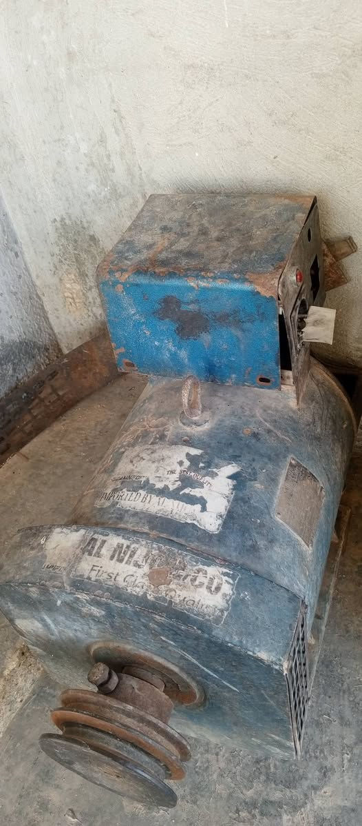 مولد لستر مارشال للبيع السعر 450وبيه مجال مع داينمو ***********
