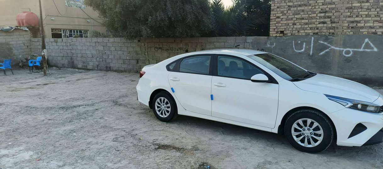 كيا سيراتو  2024 كفاله عامه خليجي
 ماشيه 26الف 
 رقم انكليزي اسمي مكينة
2000
مواصفاته عاديه
رقم ***********
