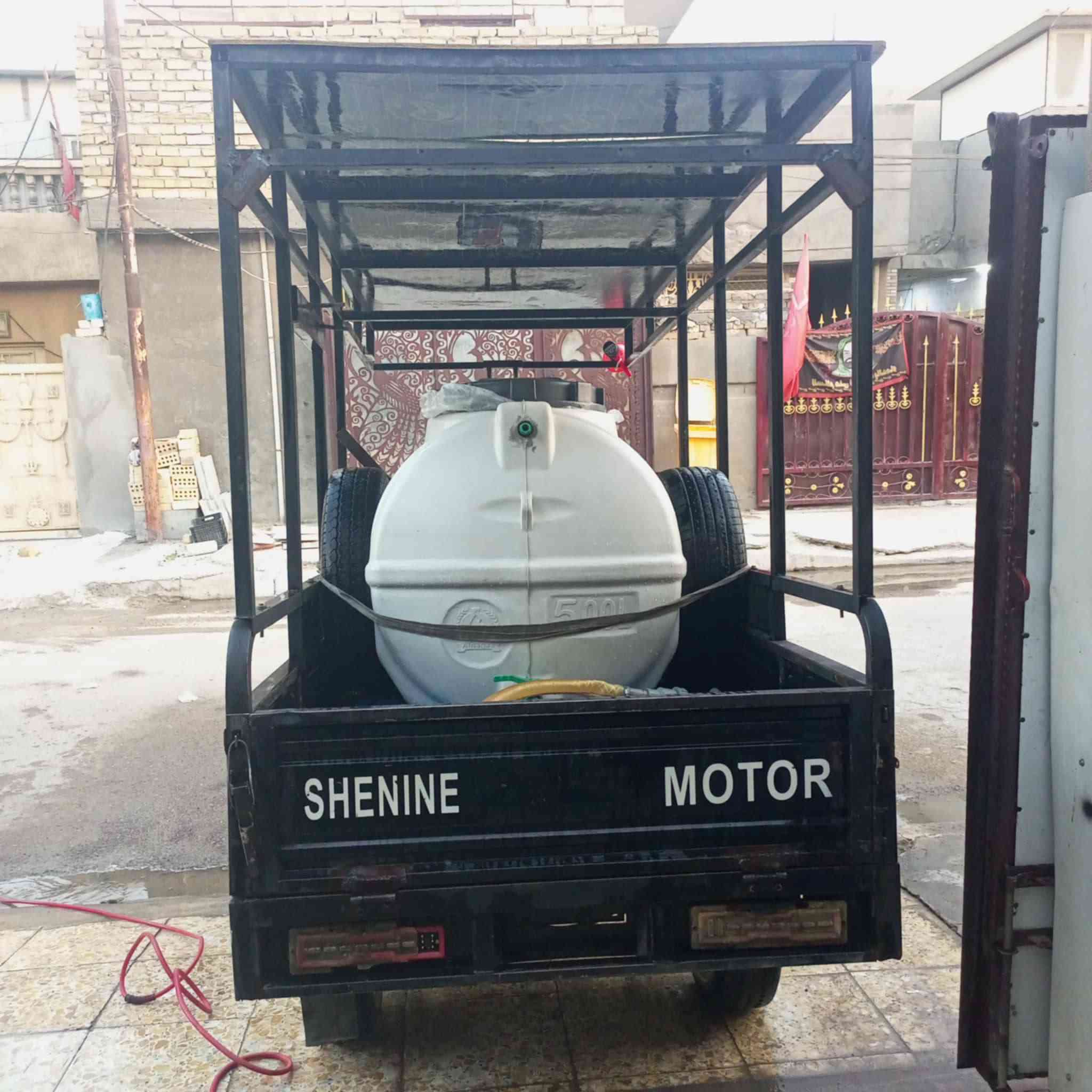 السلام عليكم ستوته كامله هي والقمريه والتانكي (السعر1600)وبيهاا مجال للستفسار على هذا الرقم(***********)
