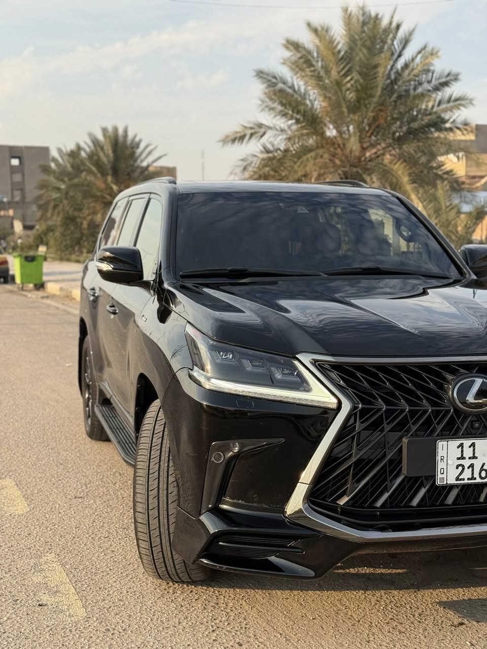 سلام عليكم
LEXUS 570Koro 2019
خليجي كفاله
رقم بغداذ نكليزي
لون اسود صدفي 
مغلفه PPF
مكينه 5700
داخل لونه احمر+ اسود 
شاشات 2 بلكشن
7 راكب 
كشنات حار بارد وكهرباء 
داخل ماله صاج
فتحه 
جكات تصعد وتنزل 
هواي موصفات بيه مفوله 
رقم ***********
