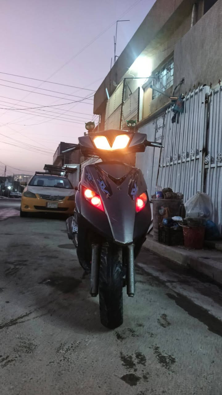 للبيع
دراجة ثعلب نضيفه كامله كفرات بلاديه 
ختم واحد السعر 400 وبيه مجال للتواصل*********** المكان بغداد حي جهاد
