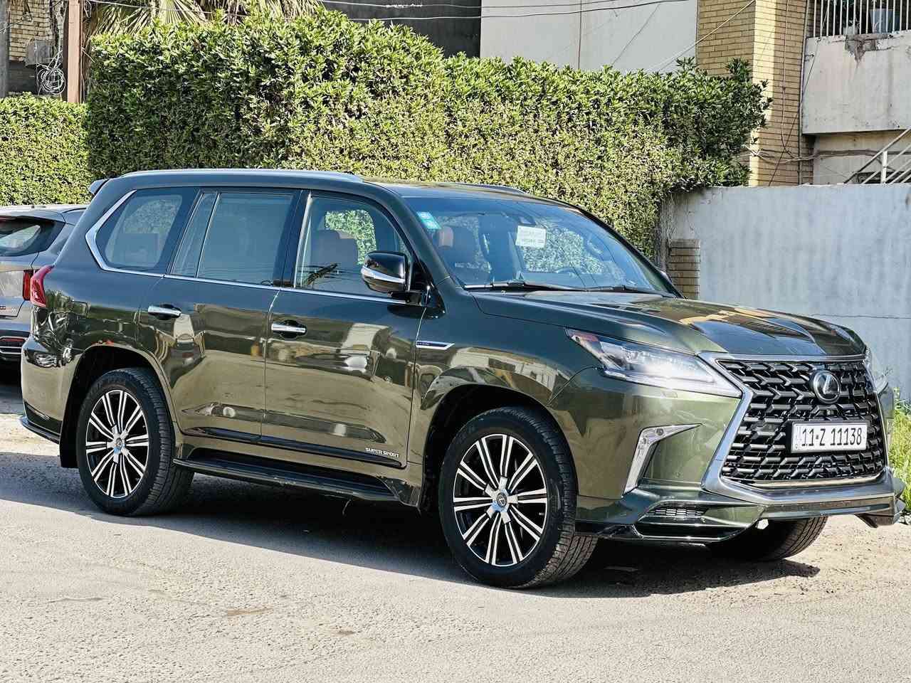 لكزز LX5700 S فول مواصفات
موديل ٢٠٢١ 
كفالة عل سونار 
لون زيتوني مميز 
مغلفة ppf 
بيبان شفط 
داخل مشمشي 
ماشية: 81 الف 

السعر :٨٩٠ 

مكان السياره: زيونة او الكرادة

الاستفسار: ***********
