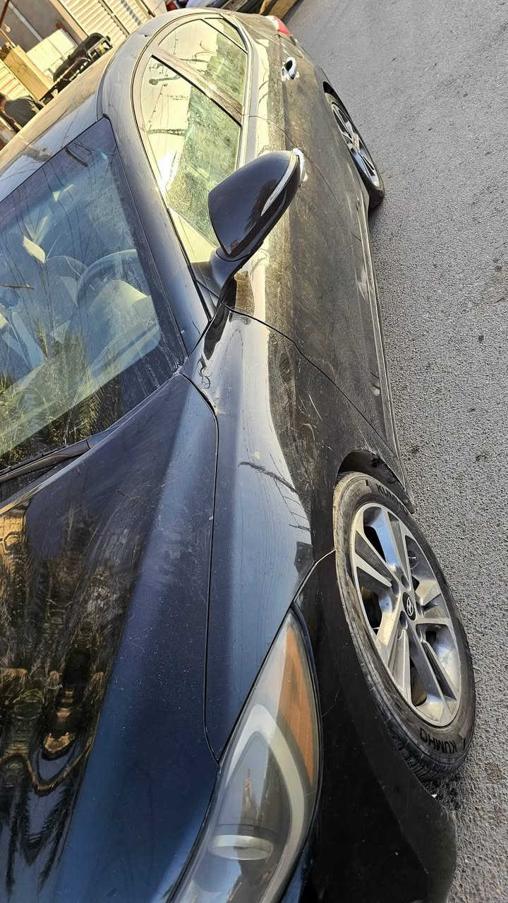 النترا 2017
وارد امريكي صور الحادث موجودة
فول مواصفات  ماشيه 67 الف
بصمه 
تدفئه بالكشن
3 انظمة قيادة
تحكم ستيرن
شاشه هونداي
حساسات + رادار
فتحه بالقماره
رقم بغداد بأسمي 
السعر 120$
رقم الهاتف
***********
