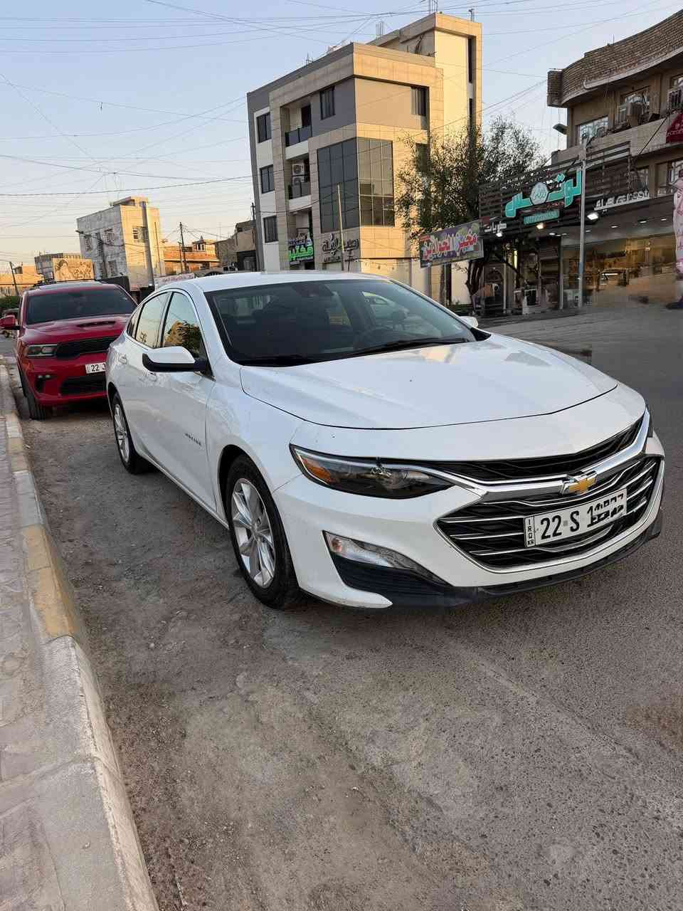 بيع مستعجل 

▪️ماليبو 2024 LT  مواصفات  
تجي فول 
عدا البنوراما
▪️مكينة 1500 تيربو 💪4 سلندر 
▪️تشغيل عن بعد
▪️بصمة تشغيل وبصمة  ابواب ، 
بصمه جنطة ، 
▪️سايد بريك بصمة (هند بريك)
▪️فول تحمات ستيرن ودشبول
▪️شاشة لمس كبيرة ايباد
▪️نضام start stop /auto stop
▪️ليد نهاري ✨
▪️تبريد قطعتين 
▪️تدفئة كشنات
▪️تبريد  ( منفصل)
▪️شاشة اعطال ⚠️
▪️نضام كار بلي 
▪️كاميرا دوارة خلفية 
▪️حساسات اطارات
▪️(حجر بيئة مكفول شرط الفحص💯)
▪️وبعد بقية مواصفات الLt المعروفه
▪️كرسي كهرباء 
تبديل بنيد (صبغ)
السعر ***********
