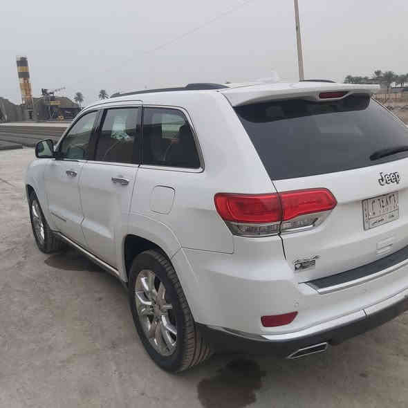 جيب  سومنت   2014 اعلى فئه
فول مواصفات مكفوله كفاله عامه
عدا الجاملغ الأيسر 
جكات وخزن ميموري  وجلد تدفئه كشنات فول مواصفات معروفه 
سياره جديده وضع شركه السعر 200 
رقم هاتف  ***********
