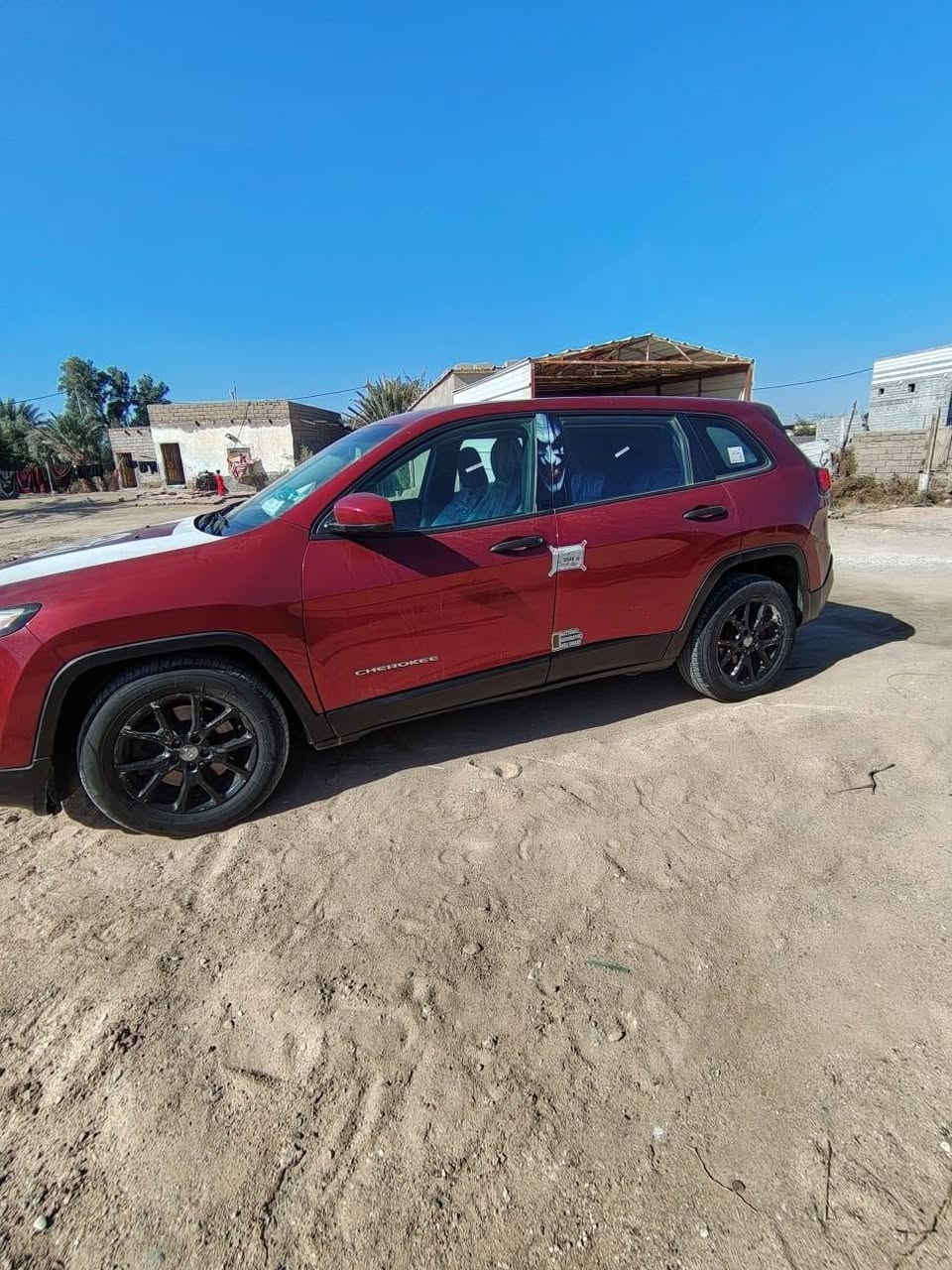 1/السلام عليكم سياره جيب شيروكي بزون موديل 2017
2/فئه سبورت كير ومكينه مكفولات شرط مشروع وطني 3/بسمي سنويه لل2028 رقم ذي قار مكان السياره البصرة قضاء المدينه السعر 115وبيها مجال بيع او مراوس حسب القناعه /***********
